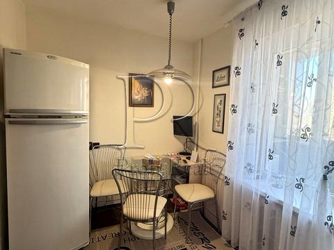 квартира за адресою В'ячеслава Чорновола вул., 8