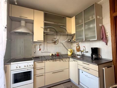 квартира за адресою В'ячеслава Чорновола вул., 8