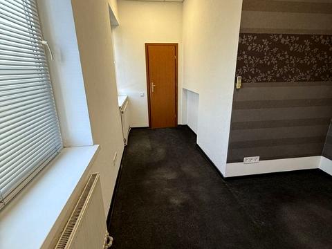 комерційна за адресою Межигірська вул., 87А