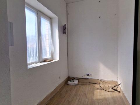 коммерческая по адресу Таращанська ул., 143