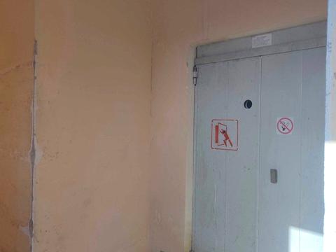 комерційна за адресою Нескорених вул. (Героїв Праці), 14