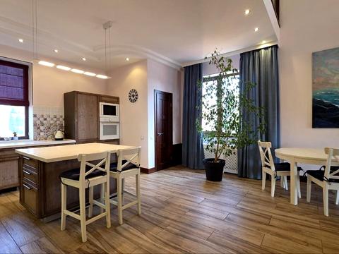 дом по адресу 2-й Лазьковский въезд, 9а