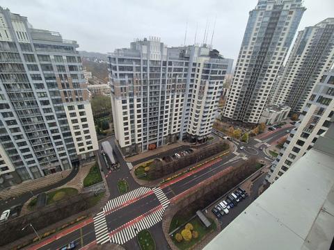 квартира по адресу Андрея Верхогляда ул. (Михайла Драгомирова), 12