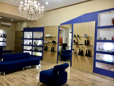 коммерческая по адресу Ришельевская ул. (Ленина улица), 38