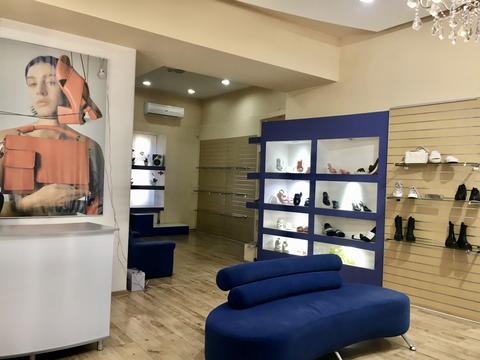 коммерческая по адресу Ришельевская ул. (Ленина улица), 38