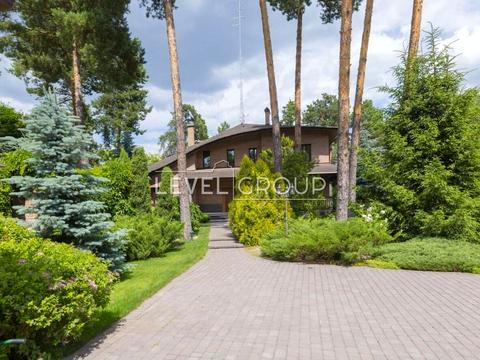 дом по адресу Анатолия Соловьяненко ул., 123