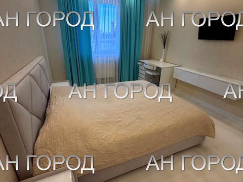 1860467102970734