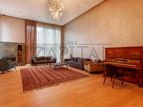 будинок за адресою молодіжна