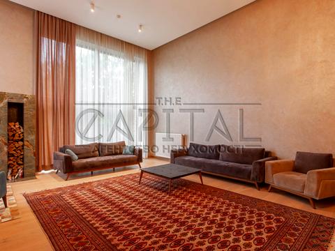 будинок за адресою молодіжна