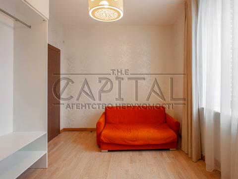 будинок за адресою молодіжна