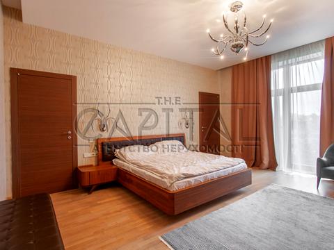 будинок за адресою молодіжна