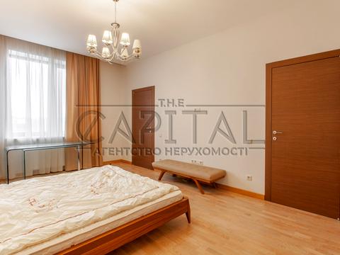 будинок за адресою молодіжна