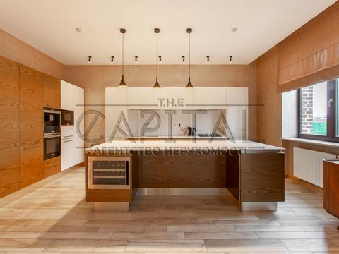 будинок за адресою молодіжна