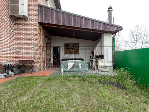 будинок за адресою молодіжна