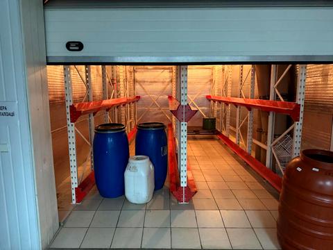 комерційна за адресою Лесі Українки вул., 72