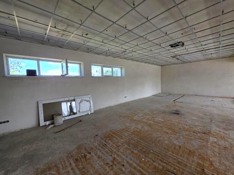 комерційна за адресою Каракая вул., 20