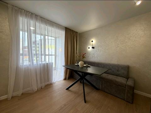 квартира за адресою Володимира Великого вул., (Будинок)