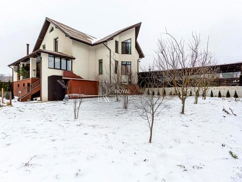 дом по адресу київська