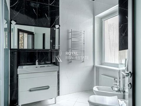 дом по адресу київська