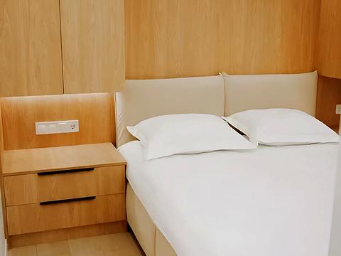 квартира по адресу Августина Волошина ул., (Будинок 2)