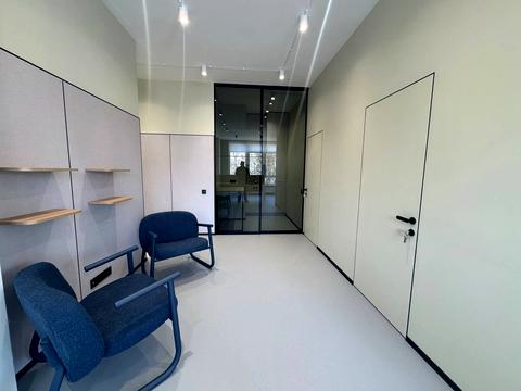 комерційна за адресою Жилянська вул., 68