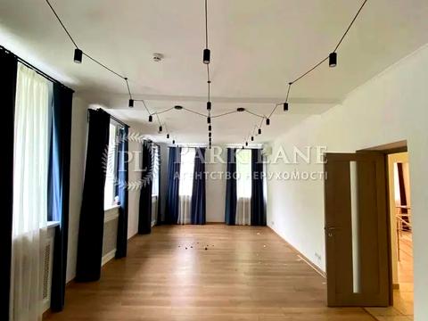 комерційна за адресою Спаська вул., 24/15