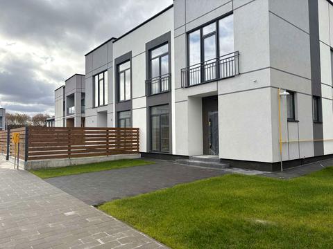 дом по адресу Степана Бандеры ул.