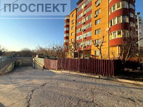 паркомісце за адресою Заливна вул., 1/1