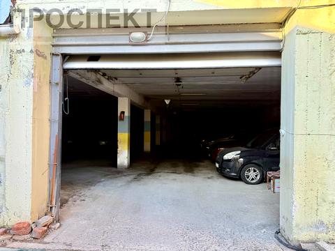 паркомісце за адресою Заливна вул., 1/1