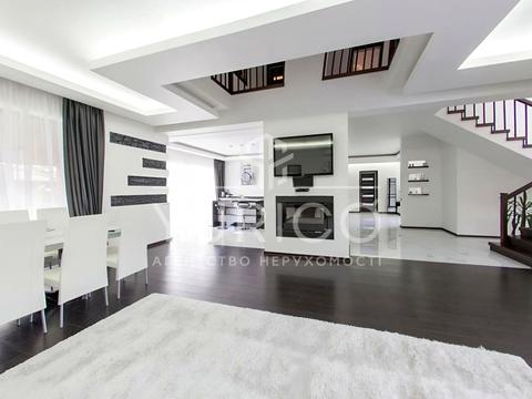 будинок за адресою с. Романків, Лісова вул.