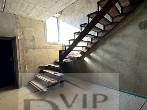 будинок за адресою Небесної Сотні просп. (Маршала Жукова)