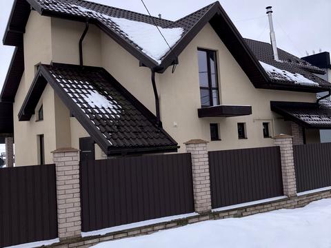 будинок за адресою Комерційна, 20