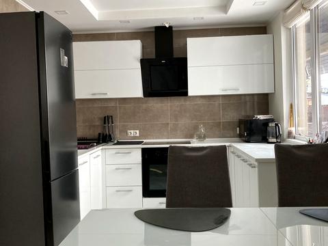 будинок за адресою Комерційна, 20