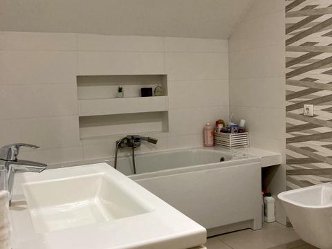 будинок за адресою Комерційна, 20