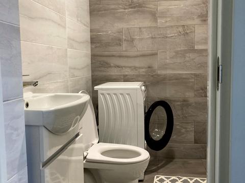 будинок за адресою Комерційна, 20