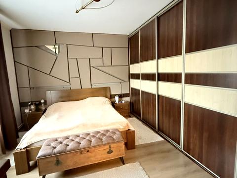 дом по адресу Нахимова ул.