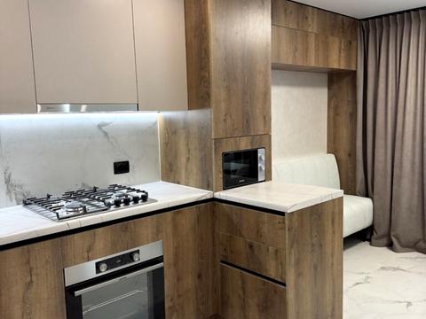 квартира за адресою Білогірська вул., 12