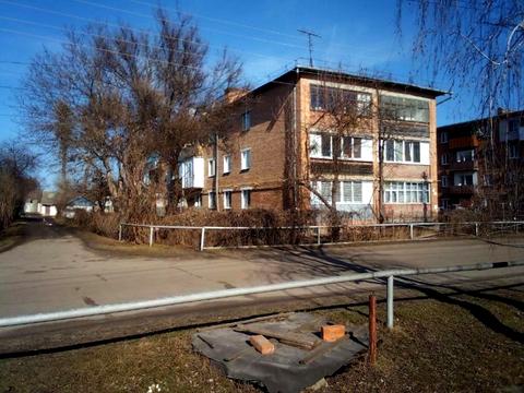 квартира за адресою с. Петрівка-Роменська, Козака Володимира вул. (Комуністична), 5