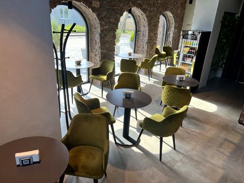 комерційна за адресою Тиха вул., 7