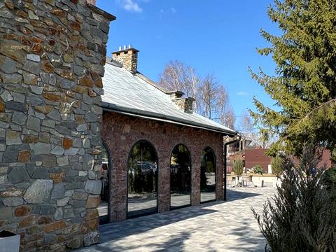 комерційна за адресою Тиха вул., 7