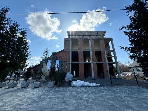 комерційна за адресою Тиха вул., 7