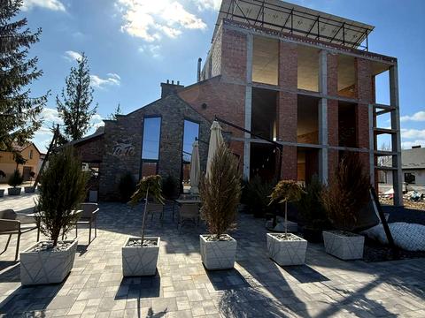 комерційна за адресою Тиха вул., 7