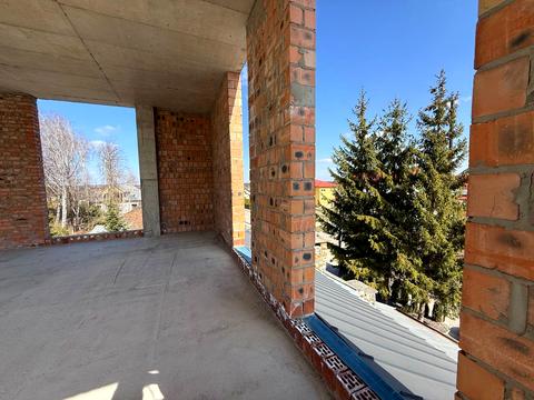 комерційна за адресою Тиха вул., 7