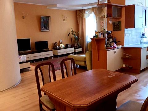 квартира за адресою Тополина вул., 18/1