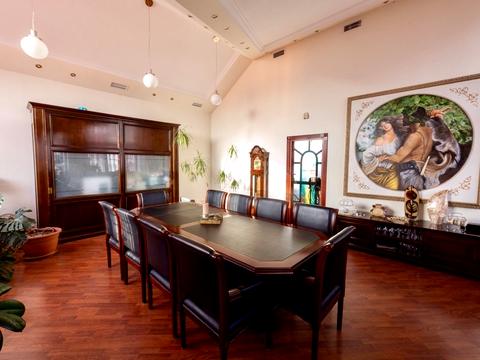 комерційна за адресою Ружинська вул. (Вільгельма Піка), 3