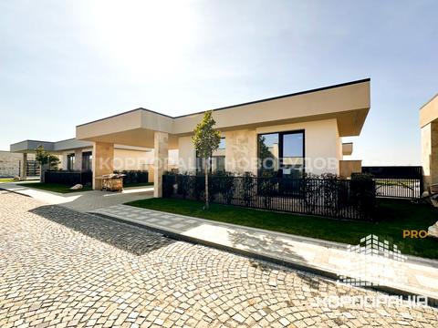 дом по адресу с. Сторожница, Зелена