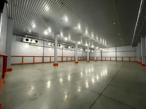 комерційна за адресою Богдана Хмельницького просп. (Героїв Сталінграда), 169