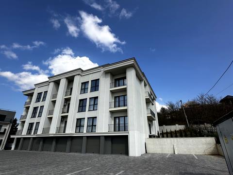 квартира за адресою Собранецька вул., 86