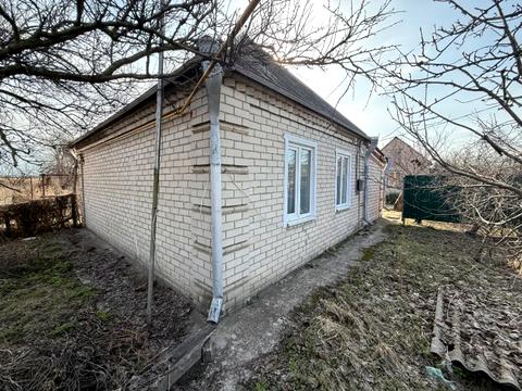 будинок за адресою Шкільна