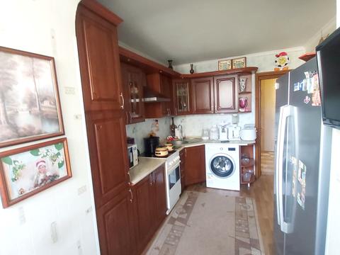 кімната за адресою Володимира Івасюка просп. (Героїв Сталінграду), 20